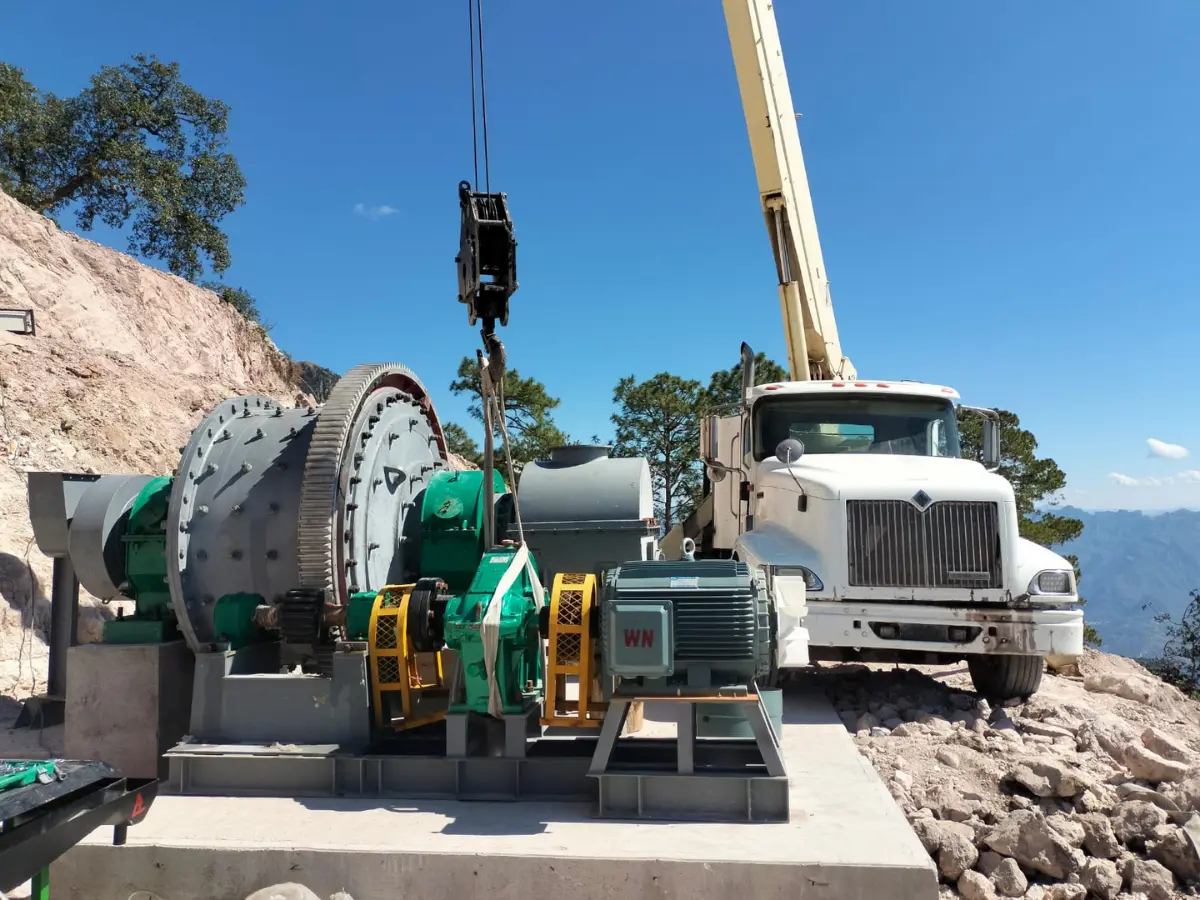 Montaje de Molino SAG